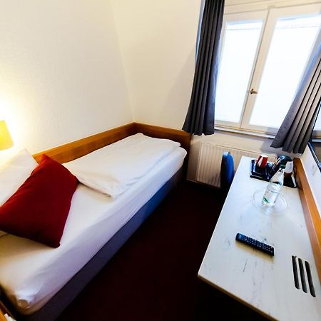 Hotel Zum Ritter St. Georg Heidelberg Exterior photo