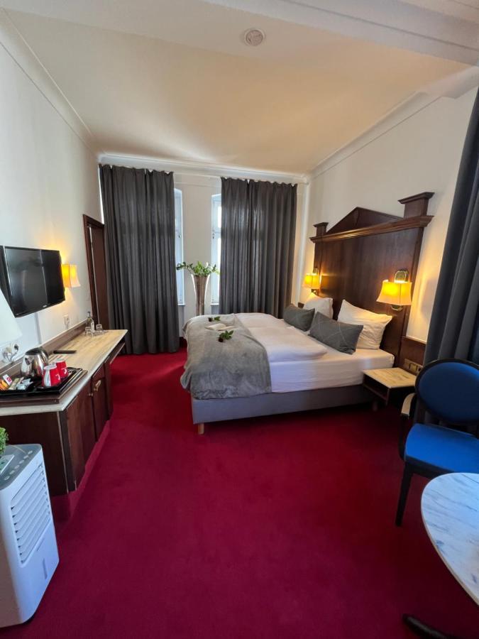 Hotel Zum Ritter St. Georg Heidelberg Exterior photo