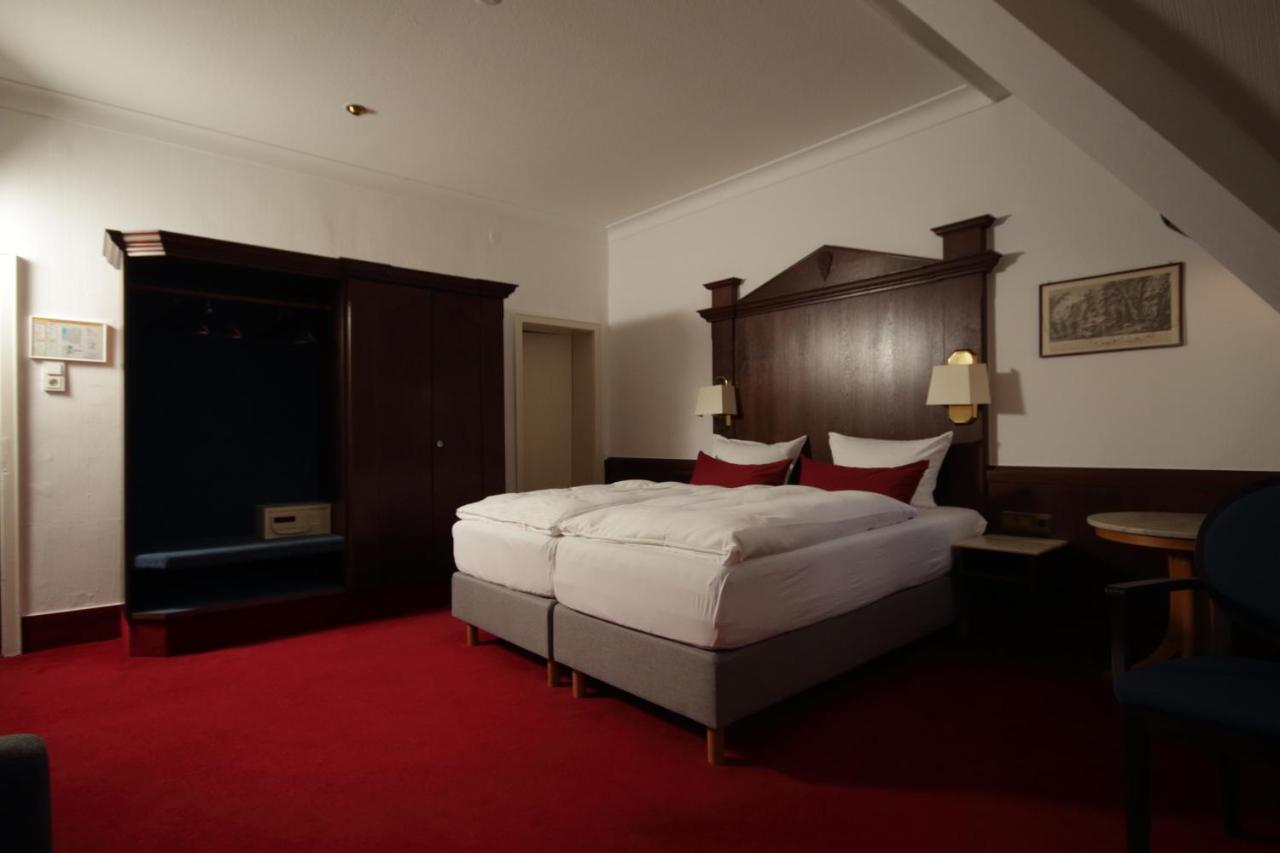 Hotel Zum Ritter St. Georg Heidelberg Exterior photo